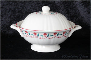 Habitat - Cinnibar - Lidded Vegetable Dish