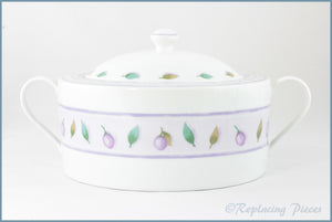 Marks & Spencer - Berries And Leaves - Lidded Vegetable Tureen