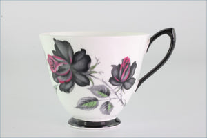 Royal Albert - Masquerade - Teacup (Patterned)