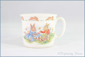 Royal Doulton - Bunnykins - Mug (Flowers)