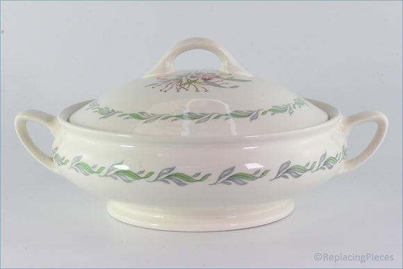 Royal Doulton - Fairfield (D6339) - Lidded Vegetable Dish