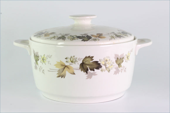 Royal Doulton - Larchmont (TC1019) - 3 Pint Casserole Dish