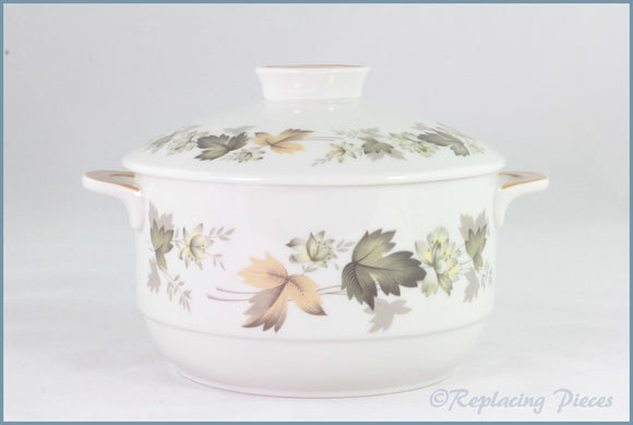 Royal Doulton - Larchmont (TC1019) - 2 Pint Round Casserole