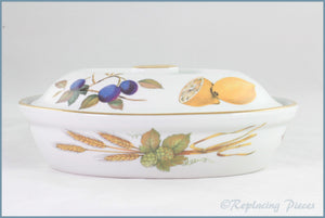 Royal Worcester - Evesham Gold - 2 Pint Oval Casserole (Lemons Lid)