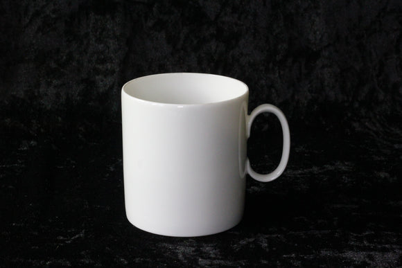 Thomas - Medaillon (White) - Teacup